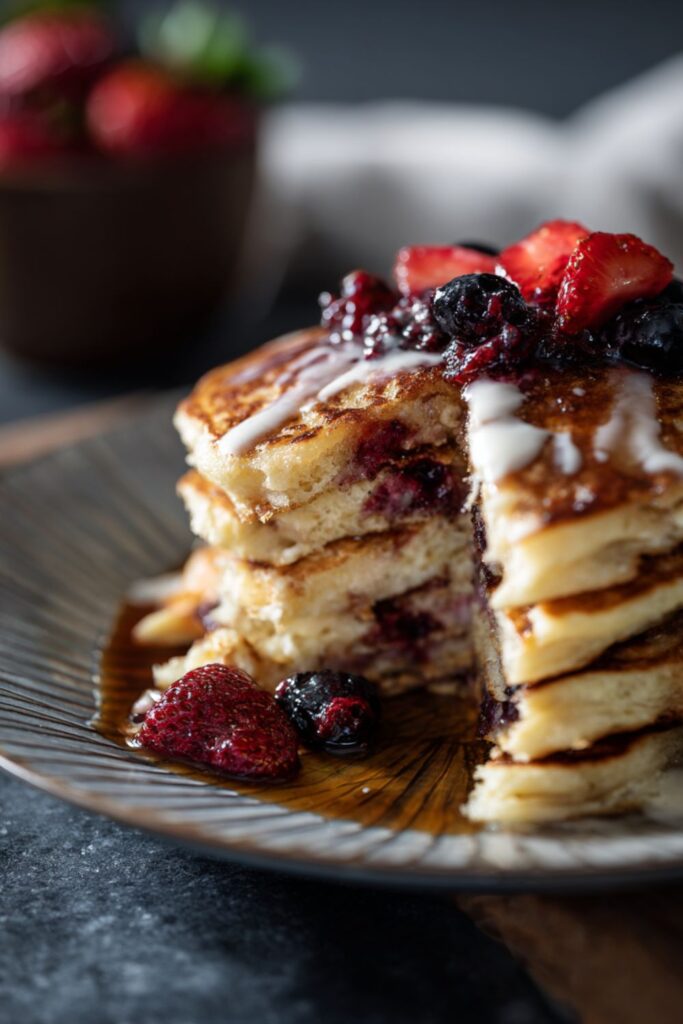 White Chocolate and Berry Pancakes Recipe
