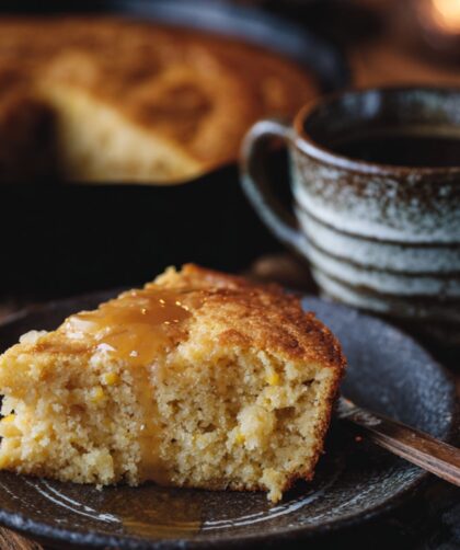 Low Fat Applesauce Cornbread Recipe