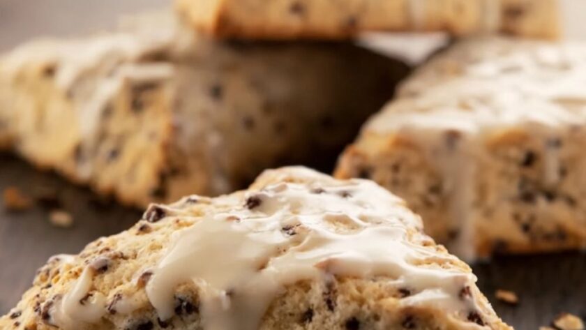 Vanilla Chocolate Chip Mini Scones Recipe
