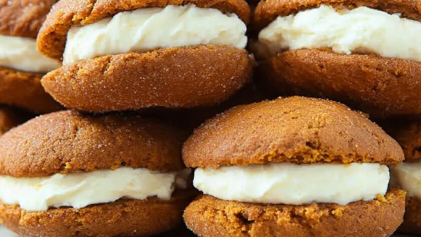 Pumpkin Whoopie Pies Recipe